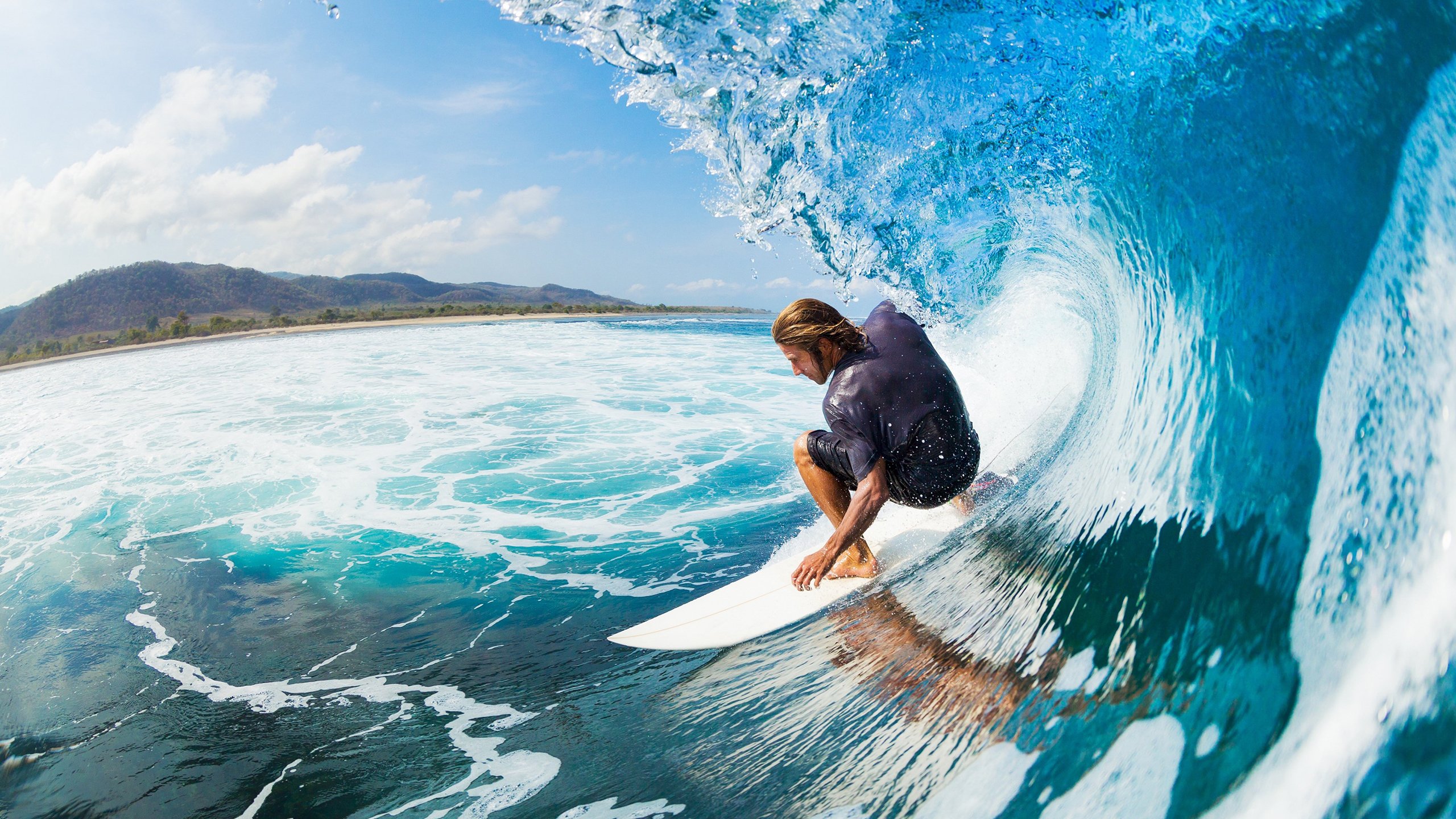 欧冠八强首回合：皇马2比0力克巴黎 队长无解头球破门成转折点